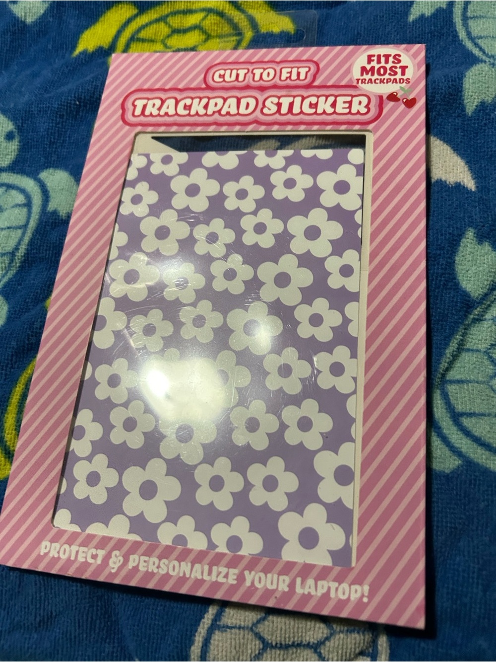 Trackpad Sticker Floral Pattern - Purple & White